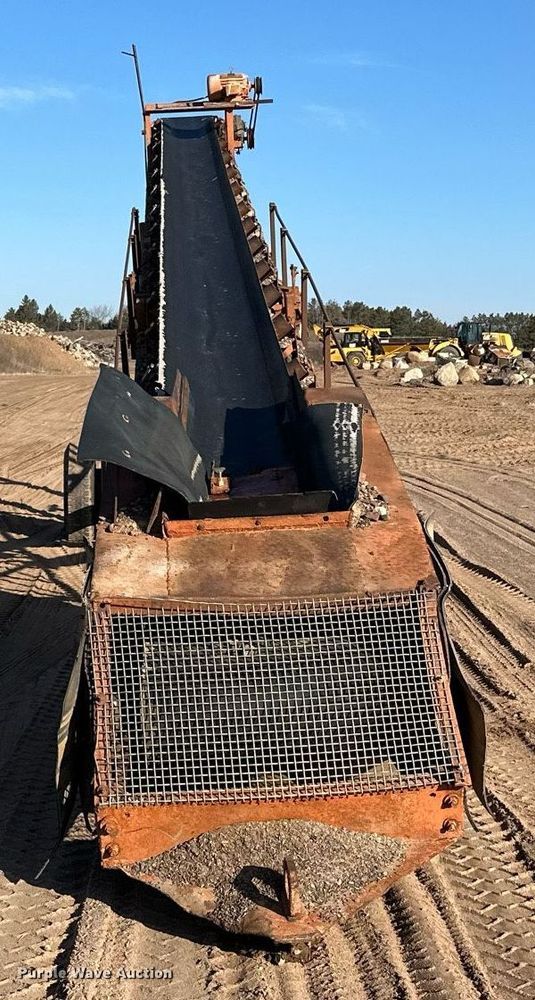 image for item DQ7459 Kustom Built conveyor