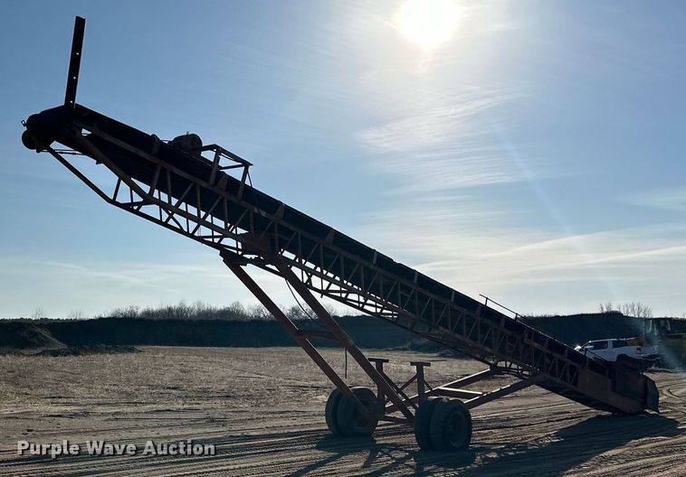 image for item DQ7459 Kustom Built conveyor