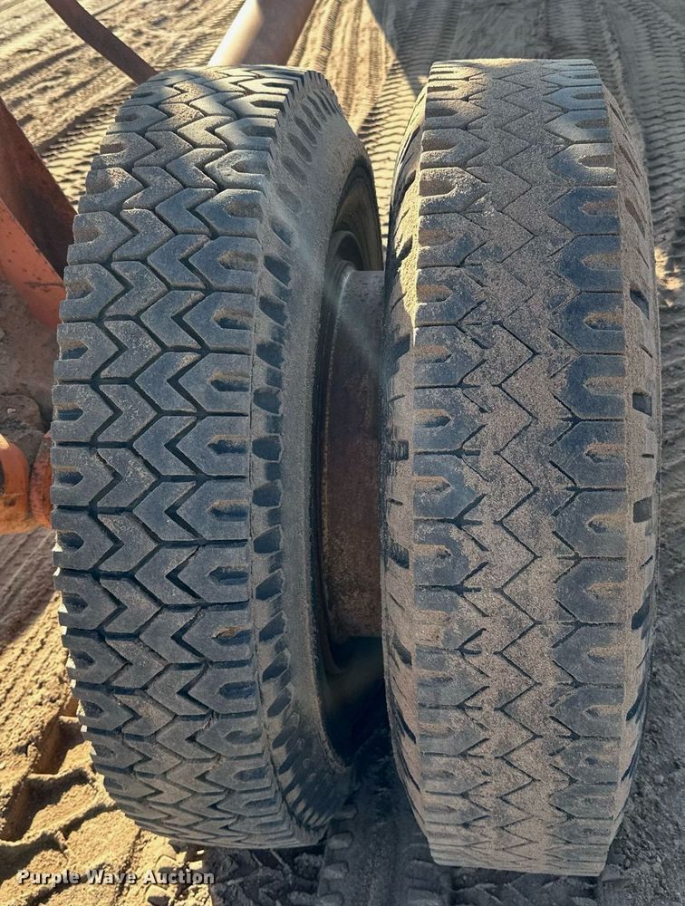 image for item DQ7459 Kustom Built conveyor