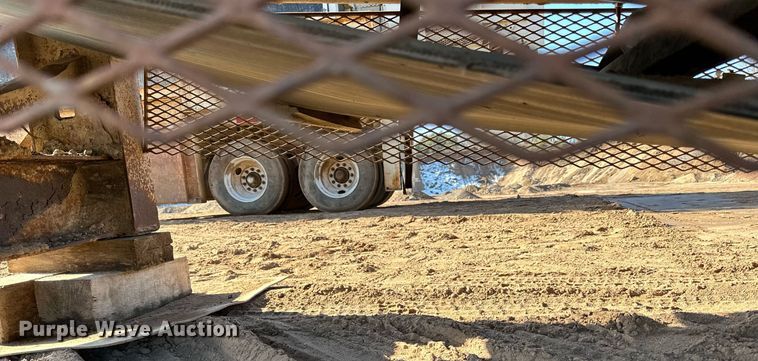 image for item DQ7460 1975 Universal   3042 jaw crusher