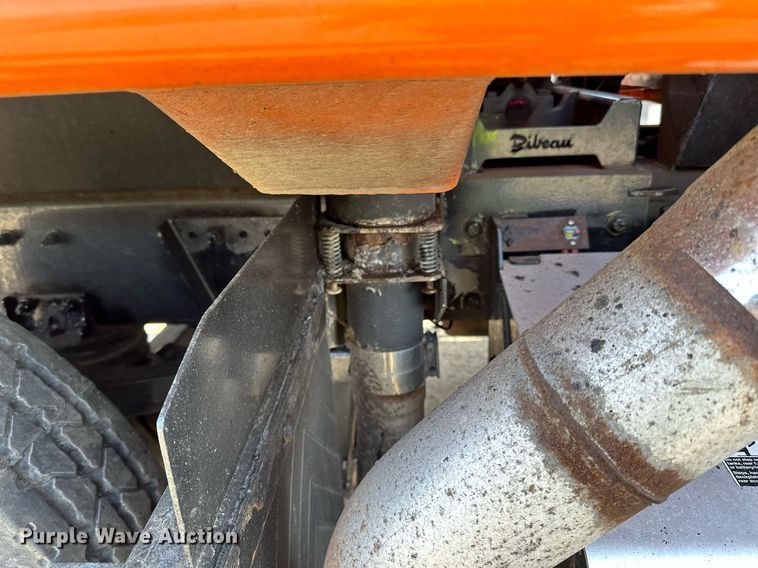 image for item DR4252 2018 Kenworth T880 dump truck