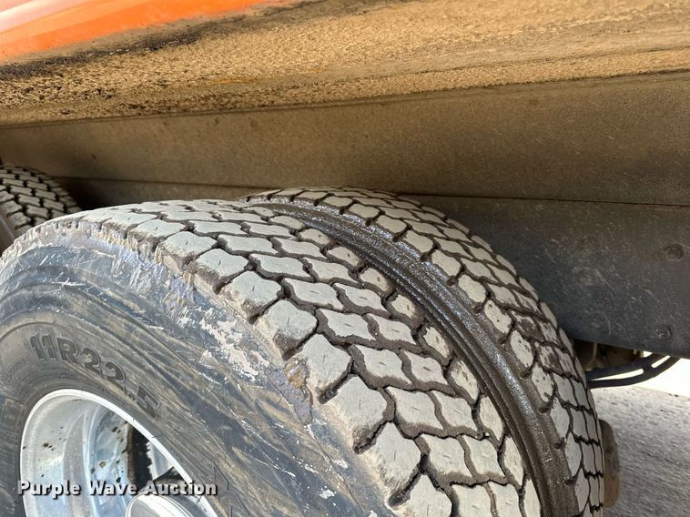 image for item DR4252 2018 Kenworth T880 dump truck