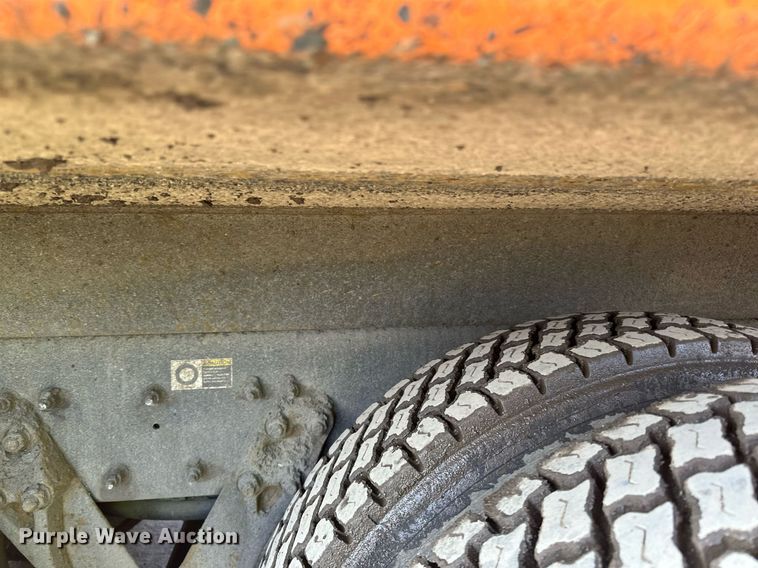 image for item DR4252 2018 Kenworth T880 dump truck