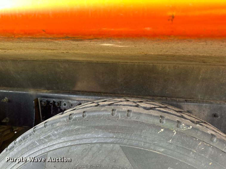 image for item DR4252 2018 Kenworth T880 dump truck