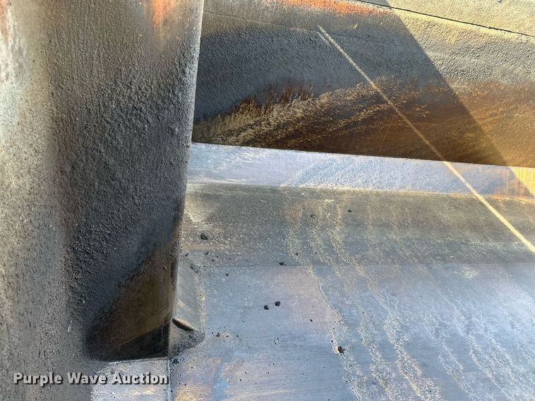 image for item DR4252 2018 Kenworth T880 dump truck