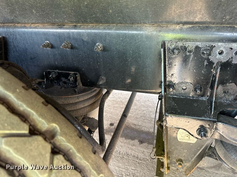 image for item DR4252 2018 Kenworth T880 dump truck