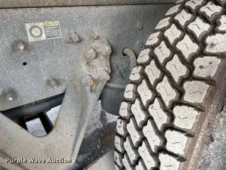 image for item DR4252 2018 Kenworth T880 dump truck