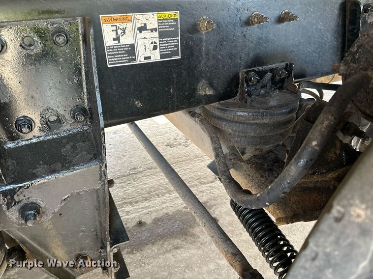 image for item DR4252 2018 Kenworth T880 dump truck