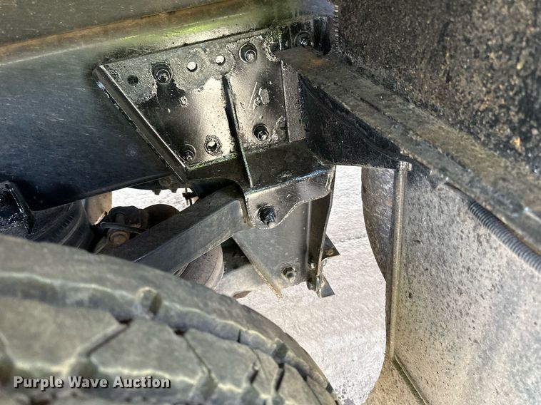 image for item DR4252 2018 Kenworth T880 dump truck