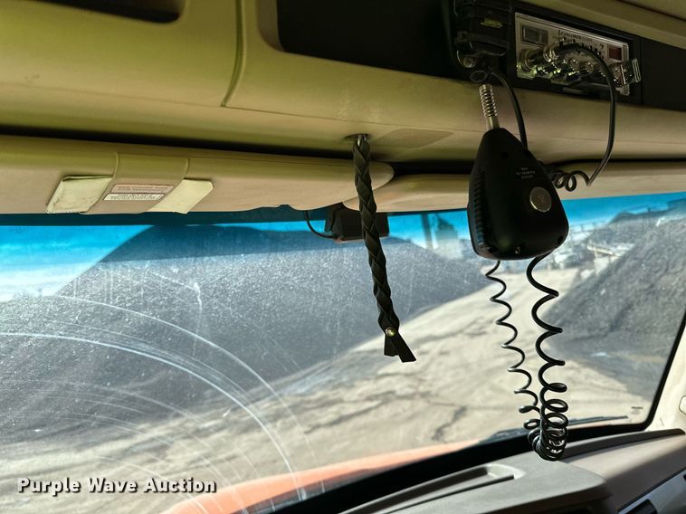 image for item DR4252 2018 Kenworth T880 dump truck