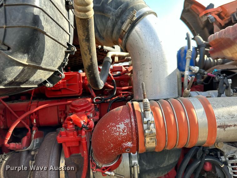 image for item DR4252 2018 Kenworth T880 dump truck