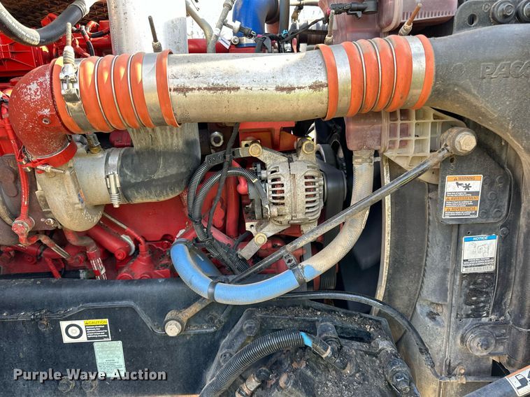 image for item DR4252 2018 Kenworth T880 dump truck