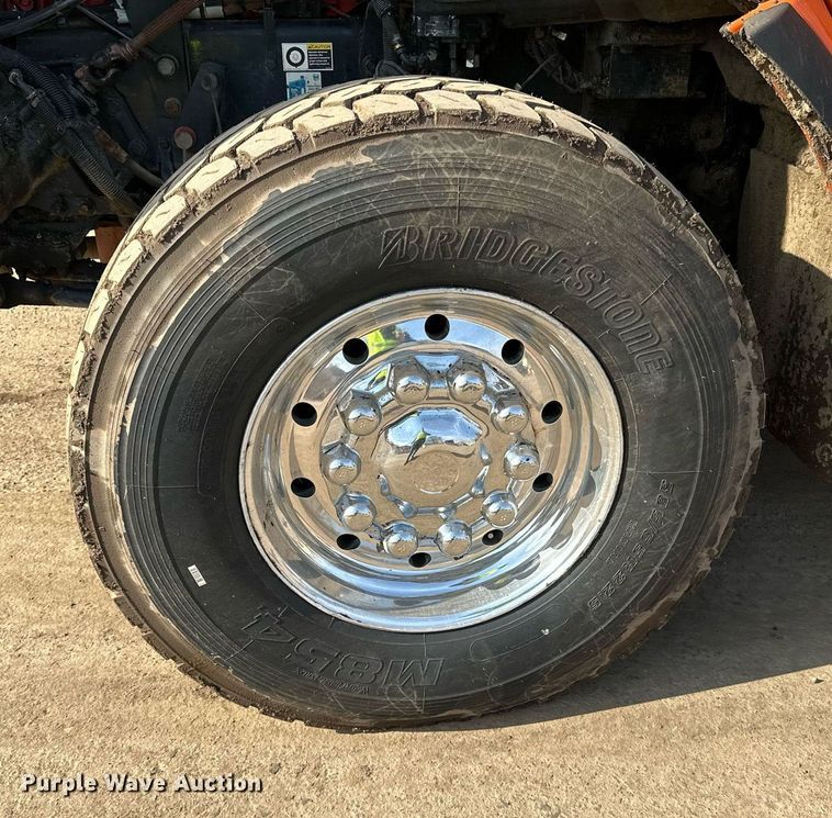 image for item DR4252 2018 Kenworth T880 dump truck