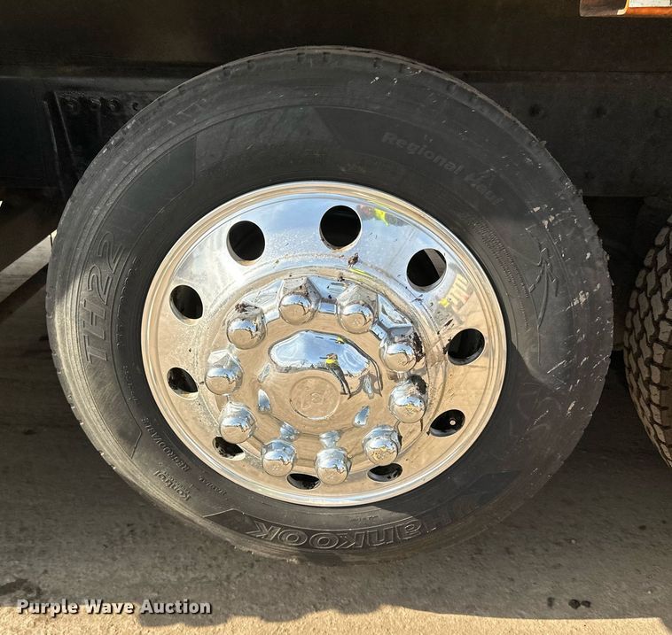 image for item DR4252 2018 Kenworth T880 dump truck