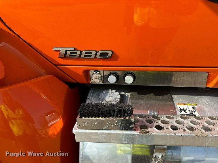 image for item DR4253 2021 Kenworth T880 dump truck