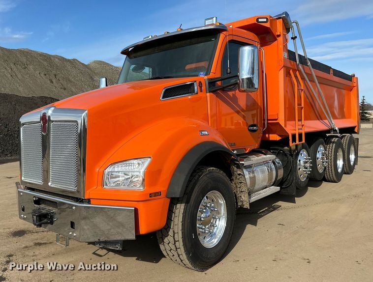 image for item DR4253 2021 Kenworth T880 dump truck