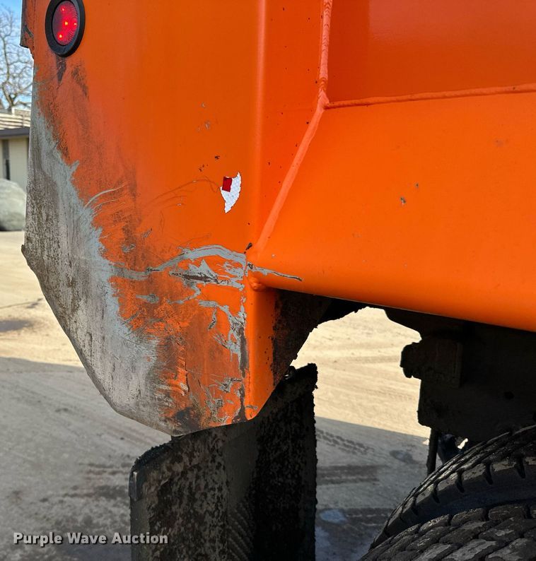 image for item DR4253 2021 Kenworth T880 dump truck