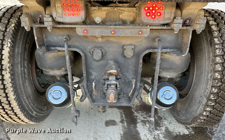 image for item DR4253 2021 Kenworth T880 dump truck