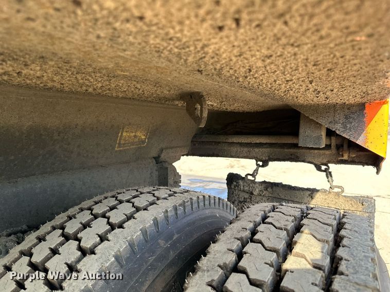 image for item DR4253 2021 Kenworth T880 dump truck