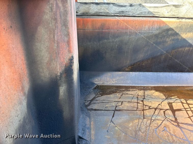 image for item DR4253 2021 Kenworth T880 dump truck