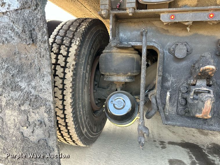 image for item DR4253 2021 Kenworth T880 dump truck