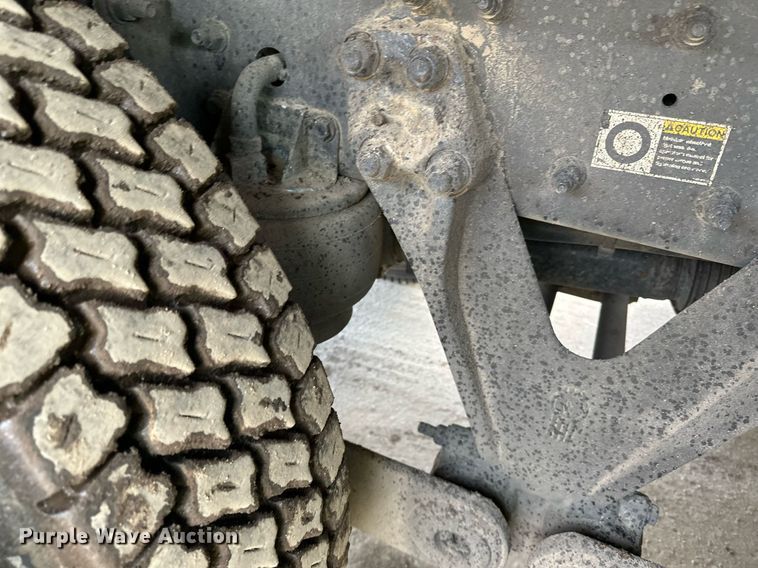 image for item DR4253 2021 Kenworth T880 dump truck