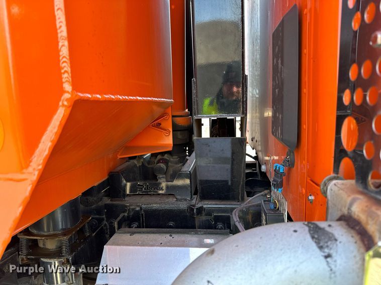 image for item DR4253 2021 Kenworth T880 dump truck