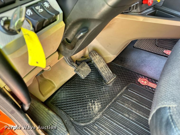 image for item DR4253 2021 Kenworth T880 dump truck