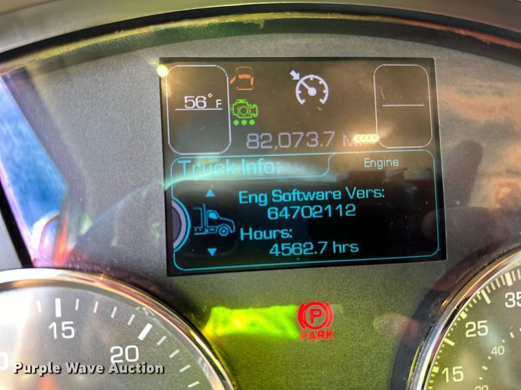 image for item DR4253 2021 Kenworth T880 dump truck