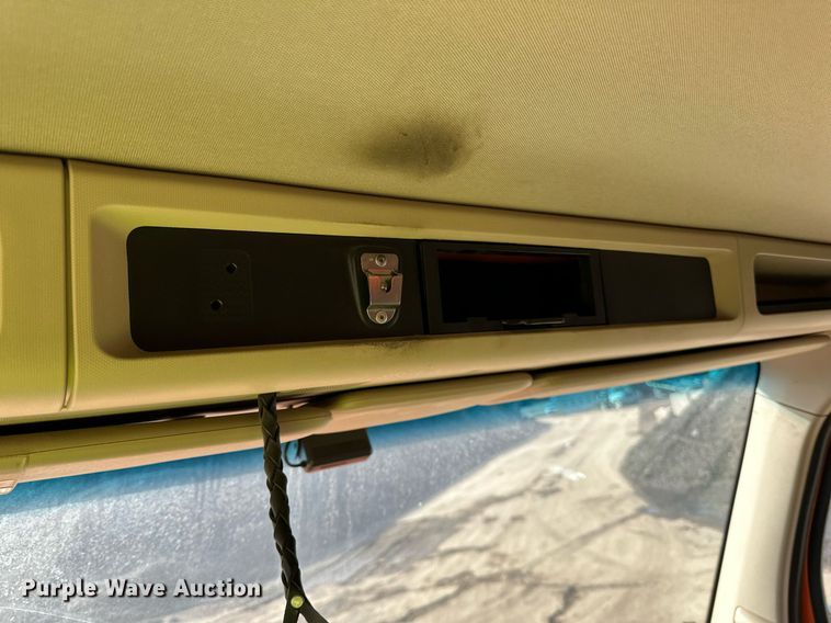 image for item DR4253 2021 Kenworth T880 dump truck