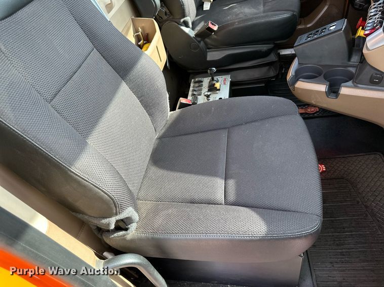 image for item DR4253 2021 Kenworth T880 dump truck