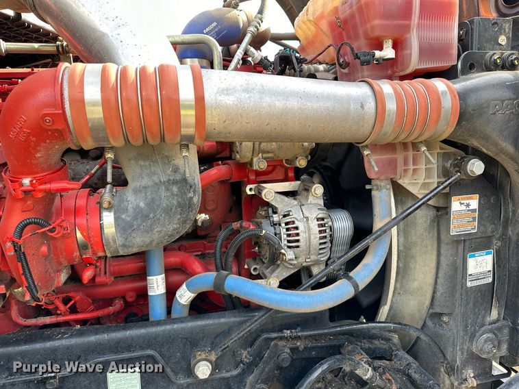 image for item DR4253 2021 Kenworth T880 dump truck