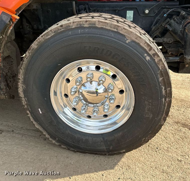 image for item DR4253 2021 Kenworth T880 dump truck