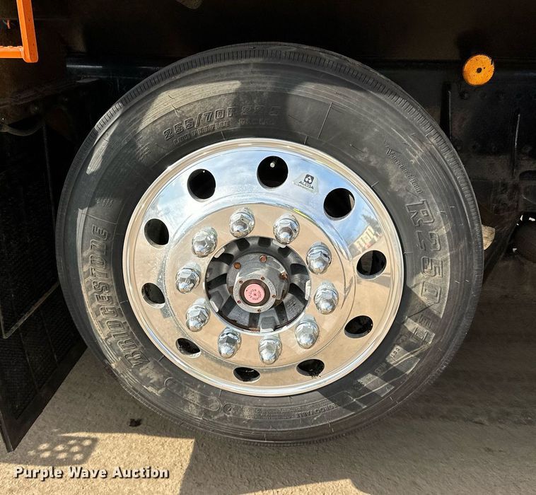 image for item DR4253 2021 Kenworth T880 dump truck