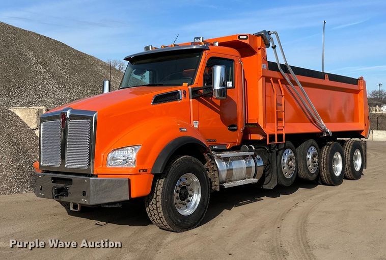 image for item DR4254 2021 Kenworth T880 dump truck