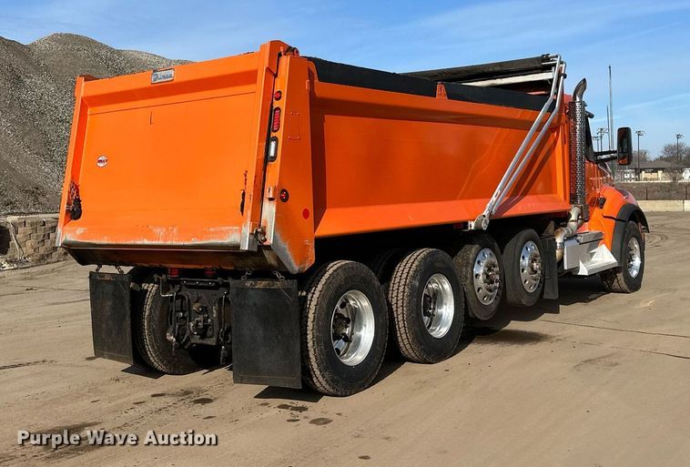 image for item DR4254 2021 Kenworth T880 dump truck