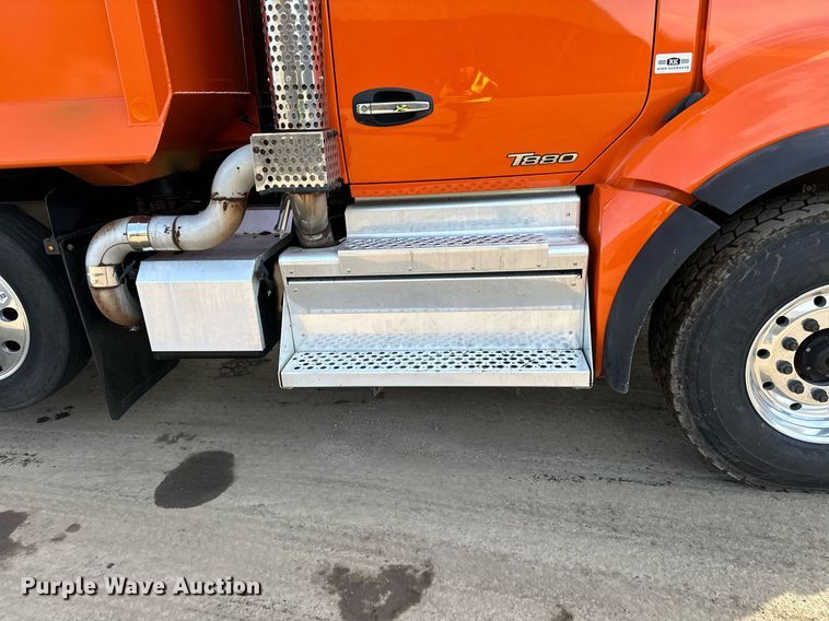 image for item DR4254 2021 Kenworth T880 dump truck