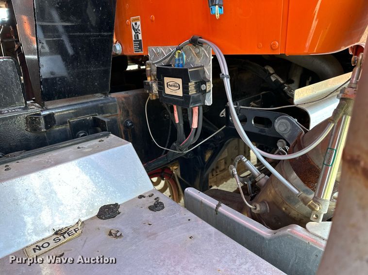 image for item DR4254 2021 Kenworth T880 dump truck