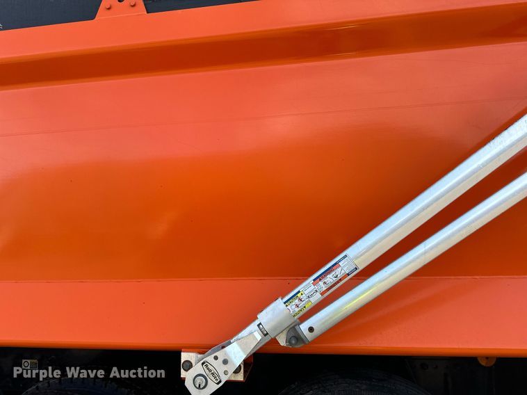 image for item DR4254 2021 Kenworth T880 dump truck