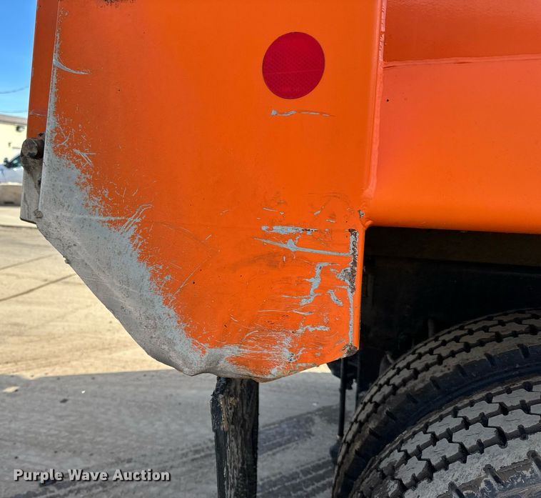 image for item DR4254 2021 Kenworth T880 dump truck