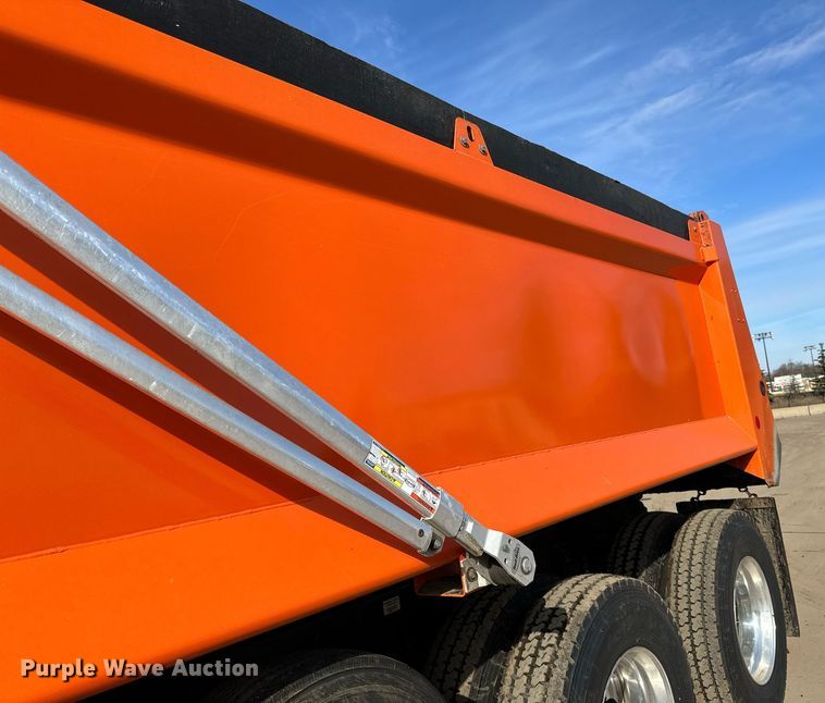 image for item DR4254 2021 Kenworth T880 dump truck