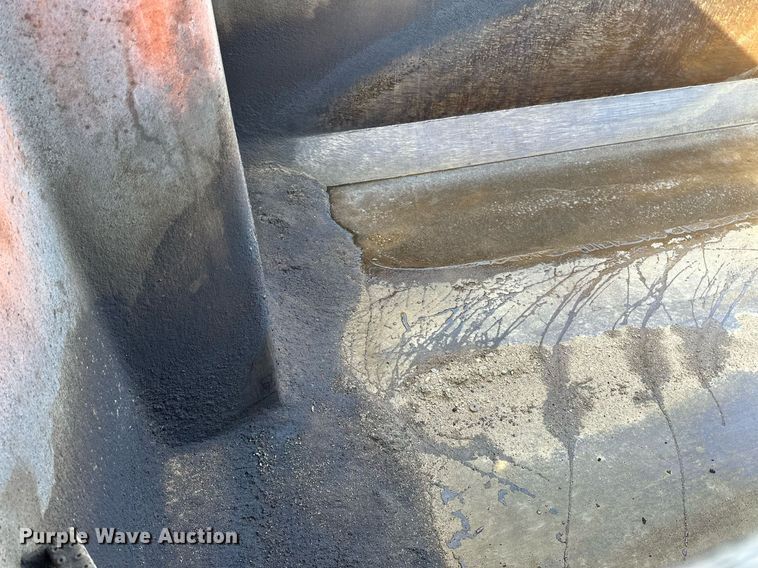 image for item DR4254 2021 Kenworth T880 dump truck