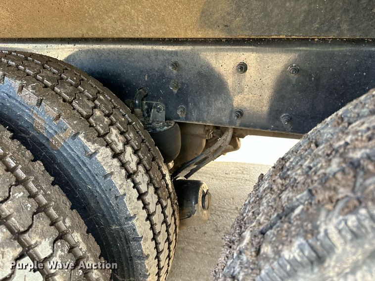 image for item DR4254 2021 Kenworth T880 dump truck