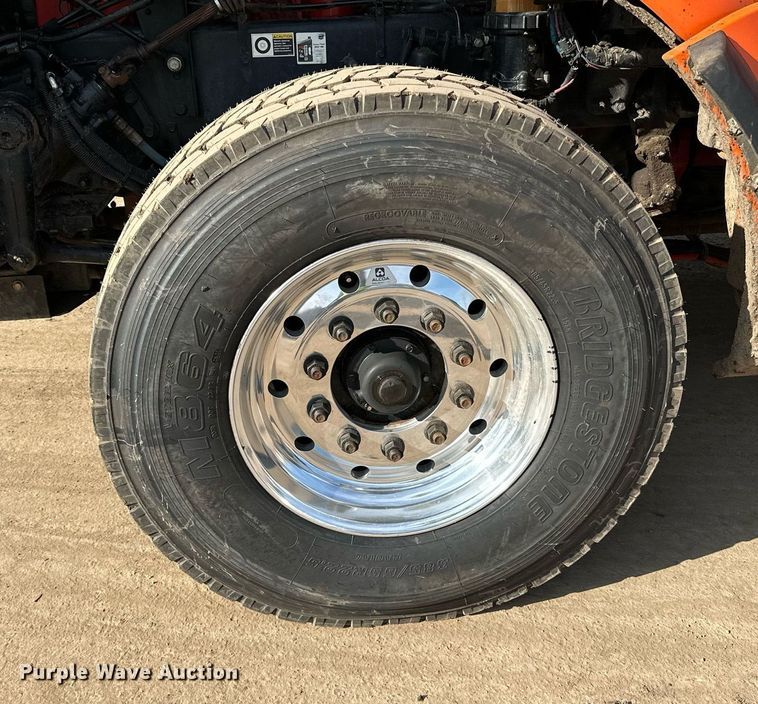 image for item DR4254 2021 Kenworth T880 dump truck