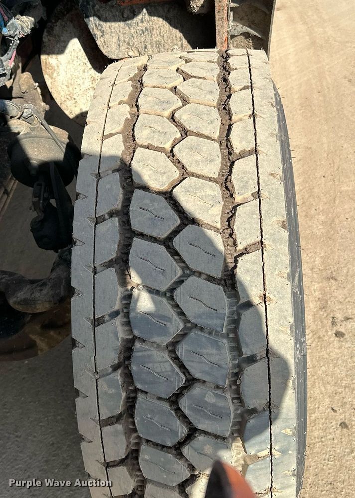 image for item DR4254 2021 Kenworth T880 dump truck