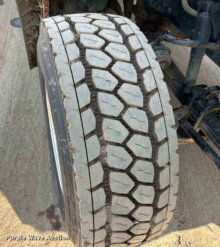 image for item DR4254 2021 Kenworth T880 dump truck