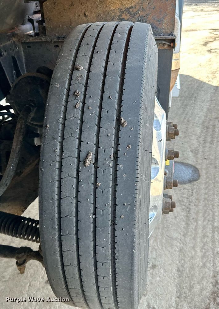 image for item DR4254 2021 Kenworth T880 dump truck