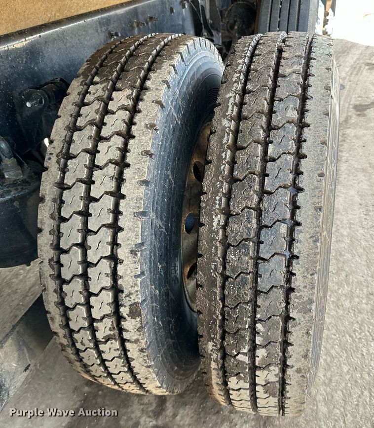 image for item DR4254 2021 Kenworth T880 dump truck