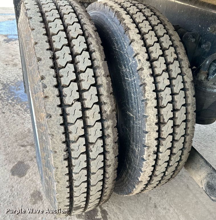 image for item DR4254 2021 Kenworth T880 dump truck