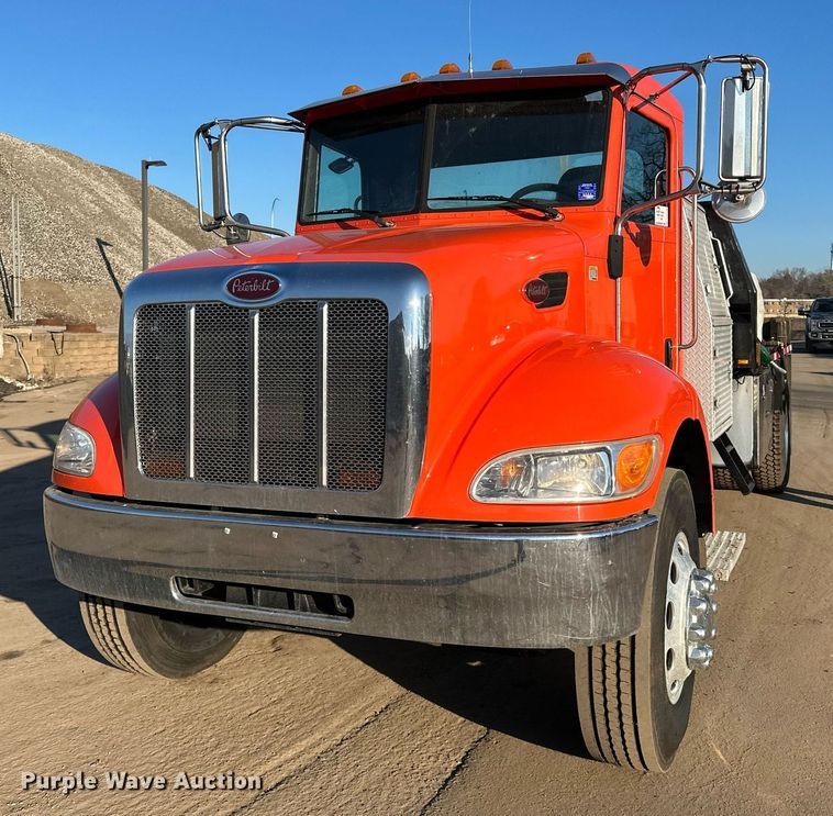 image for item DR4255 2012 Peterbilt  337 flatbed truck